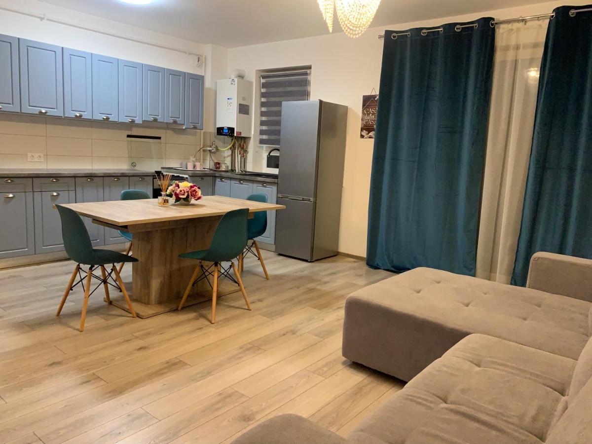 Апартаменты Apartament Sara Тыргу-Муреш Экстерьер фото