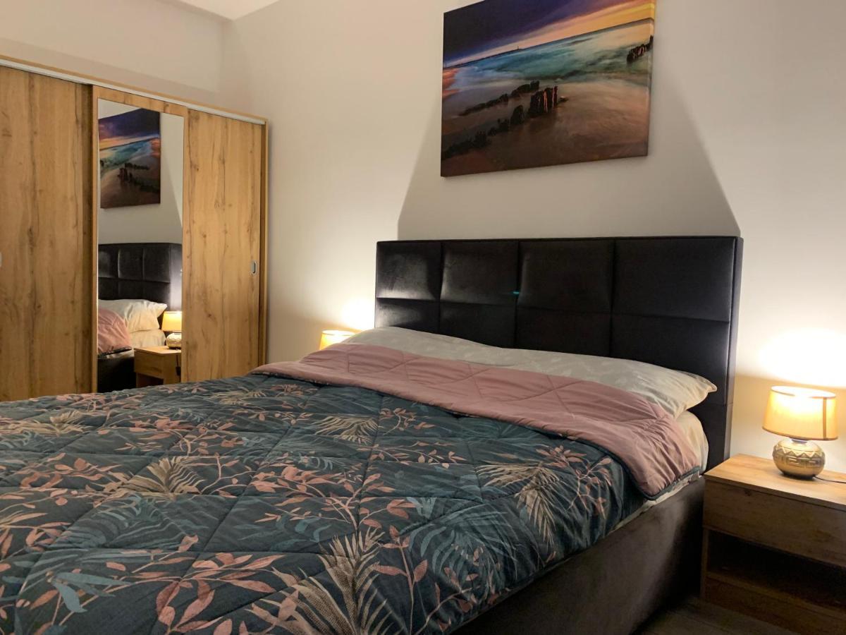 Апартаменты Apartament Sara Тыргу-Муреш Экстерьер фото